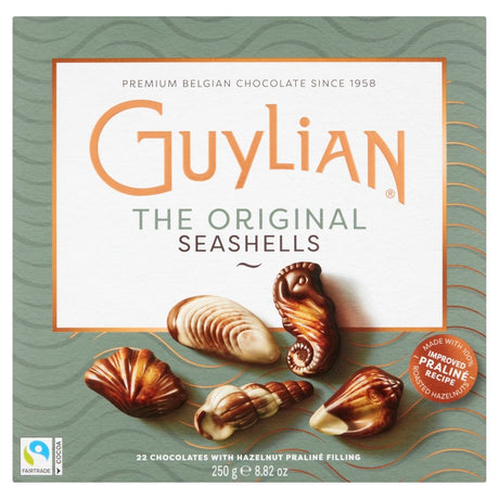 Guylian The Original Seashells 22 Chocolates with Hazelnut Praline Filling - Chocolat de Noël - 250g